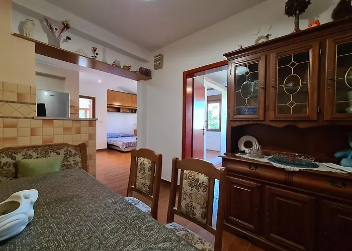 Mare 826 Апартаменты Пула