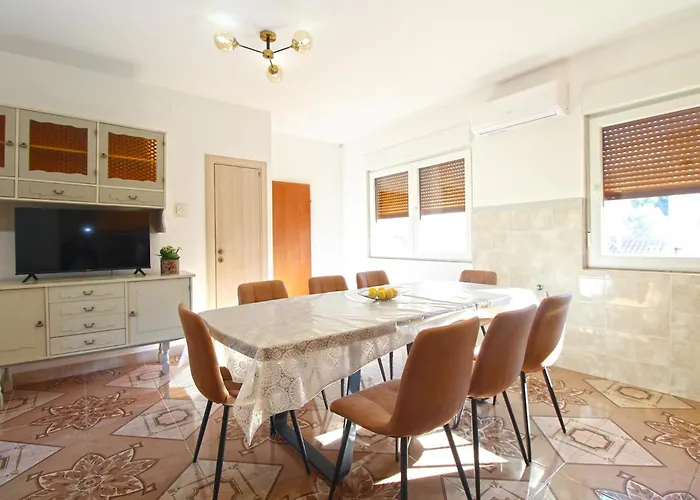 Διαμέρισμα Mare 826 Πούλα